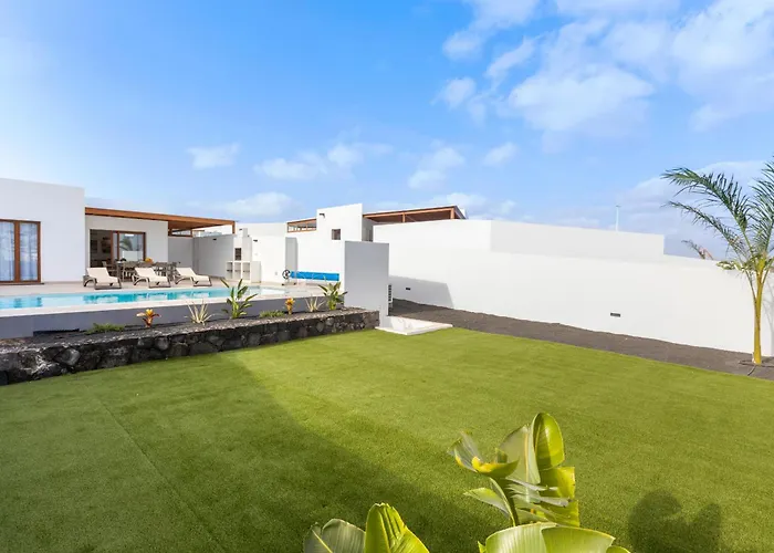 Famara - Vipvipvillas *