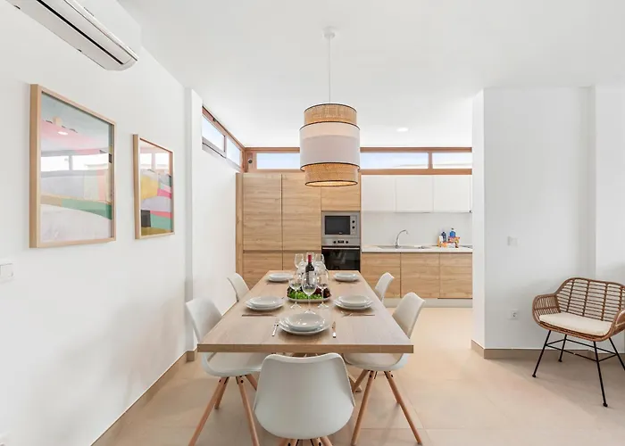 Famara - Vipvipvillas 빌라