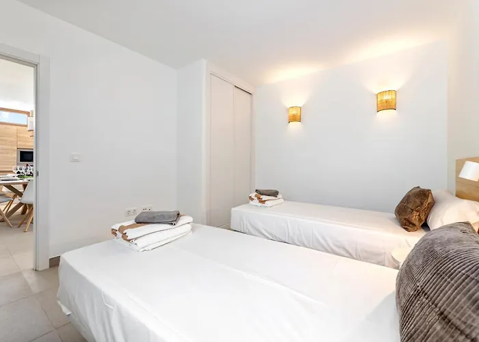 Famara - Vipvipvillas 빌라 플라야블랑카