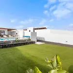 Famara - Vipvipvillas *