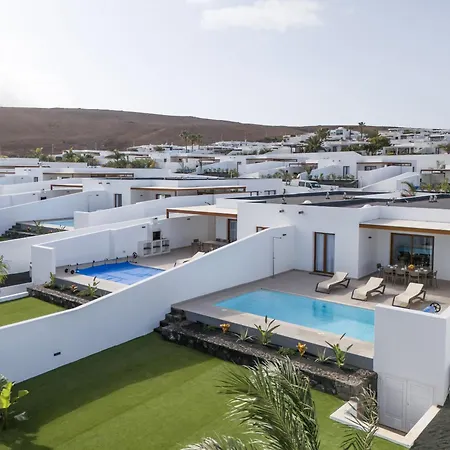 וילה Famara - Vipvipvillas פלאיה בלנקה