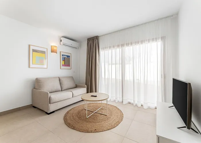 Famara - Vipvipvillas Коста Бланка